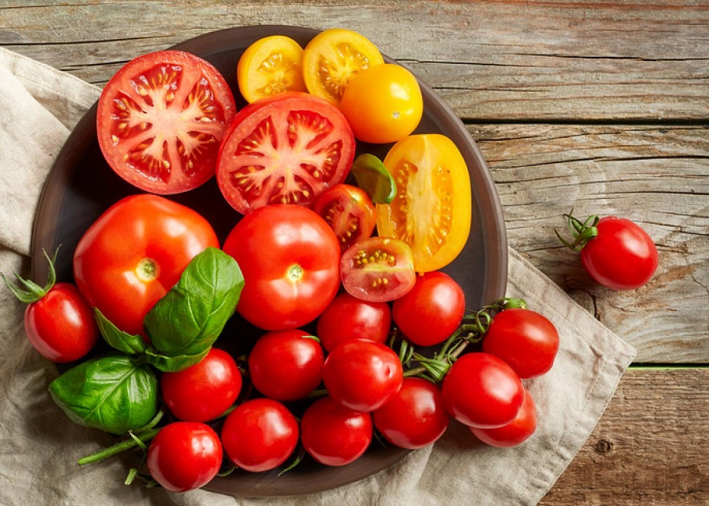 الطماطم.. استعمالات مختلفة وفوائد غذائية وصحية عدة