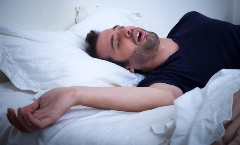 لماذا نشعر أحيانا بالسقوط في فراغ أثناء النوم؟