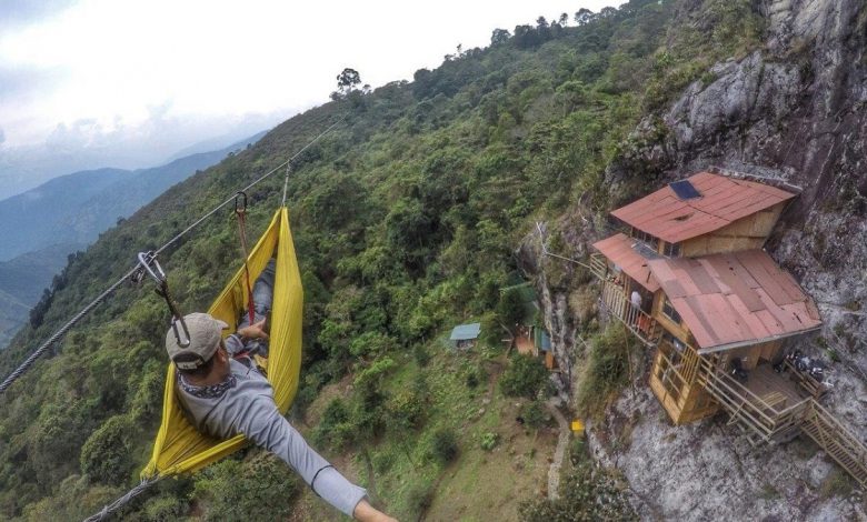 لمحبي المغامرة فندق معلق على منحدر صخري في كولومبيا