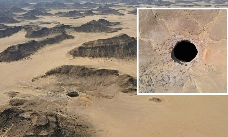 هل سمعت عن بئر برهوت أو "قعر جهنم" في اليمن حفرة بعمق 250 مترًا!